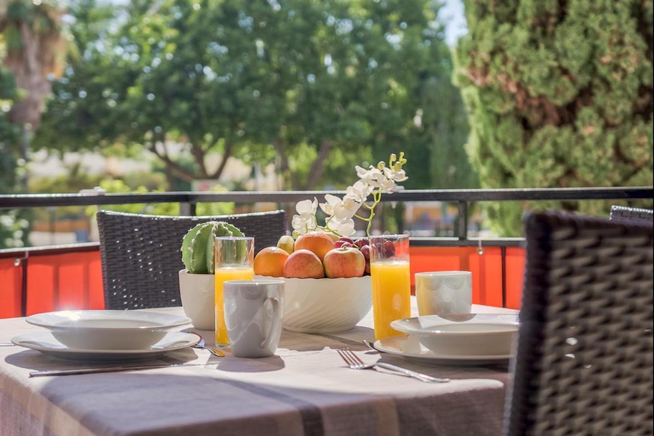 Sur Suites Alhambra Fuengirola Bagian luar foto