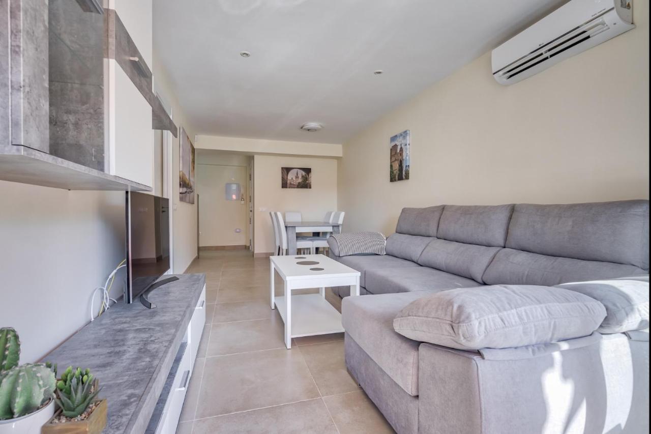Sur Suites Alhambra Fuengirola Bagian luar foto