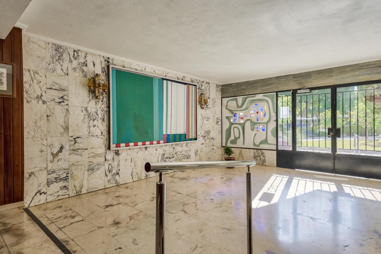 Sur Suites Alhambra Fuengirola Bagian luar foto